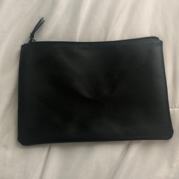 Victoria Secret makeup bag - Picture 2 of 4